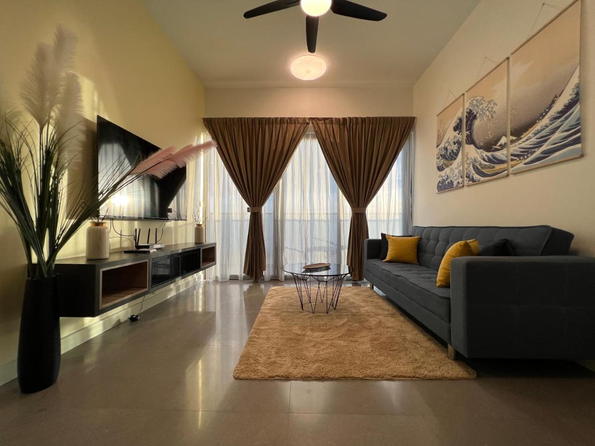 Attic Home Melaka Imperio Residence & Jonker Eksteriør bilde